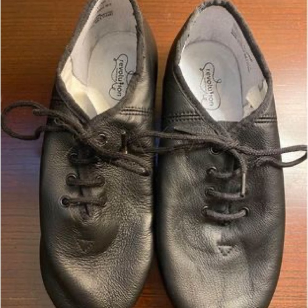 Revolution Dancewear Split-Sole Jazz Shoe